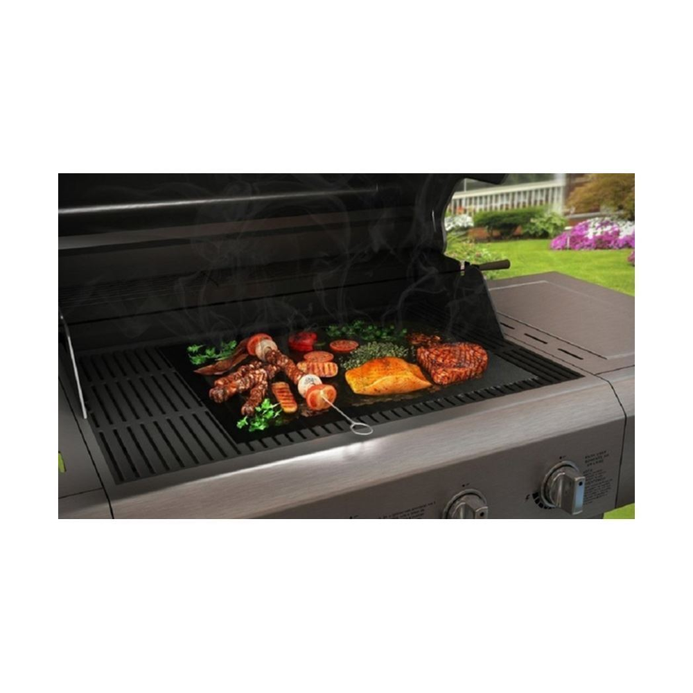 Non-Stick BBQ Grill Mat (40 x 33 cm) - Universal Barbeque Baking Oven Liners Reusable and Dishwasher Safe Indoor Outdoor BBQ Cooking Mats for Charcoal Electric Gas Grill Kitchen Ovens - Black