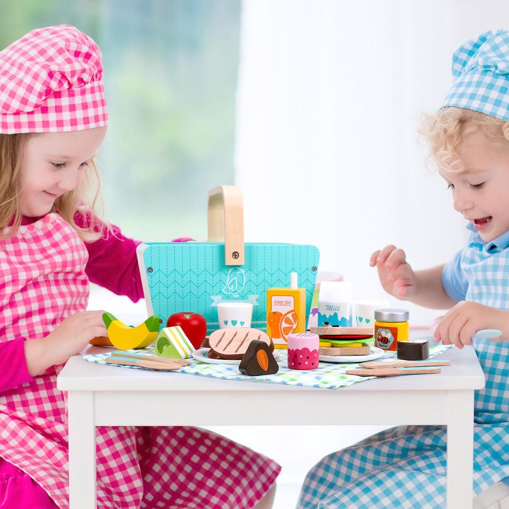 Happy Day-Picnic - Classic Toy Picnic Basket with Wooden Food Playset