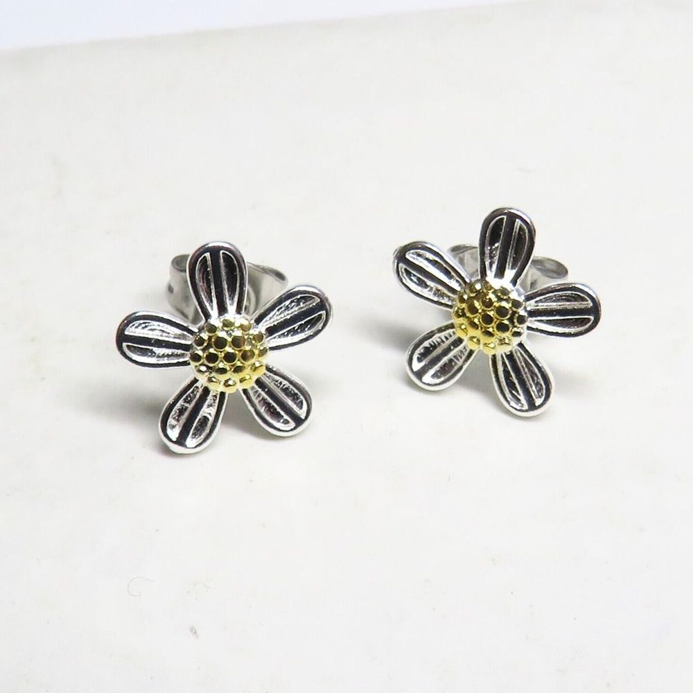 Silver Stud Earrings - Ideal Birthday or Christmas Gift