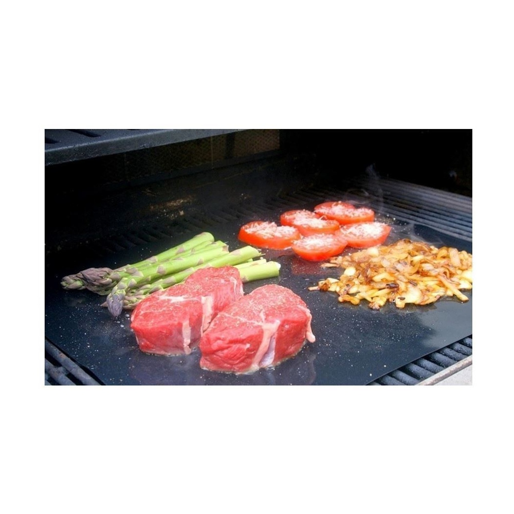 Non-Stick BBQ Grill Mat (40 x 33 cm) - Universal Barbeque Baking Oven Liners Reusable and Dishwasher Safe Indoor Outdoor BBQ Cooking Mats for Charcoal Electric Gas Grill Kitchen Ovens - Black