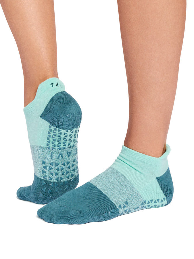 Tavi Savvy Grip Socks