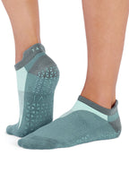 Tavi Savvy Grip Socks